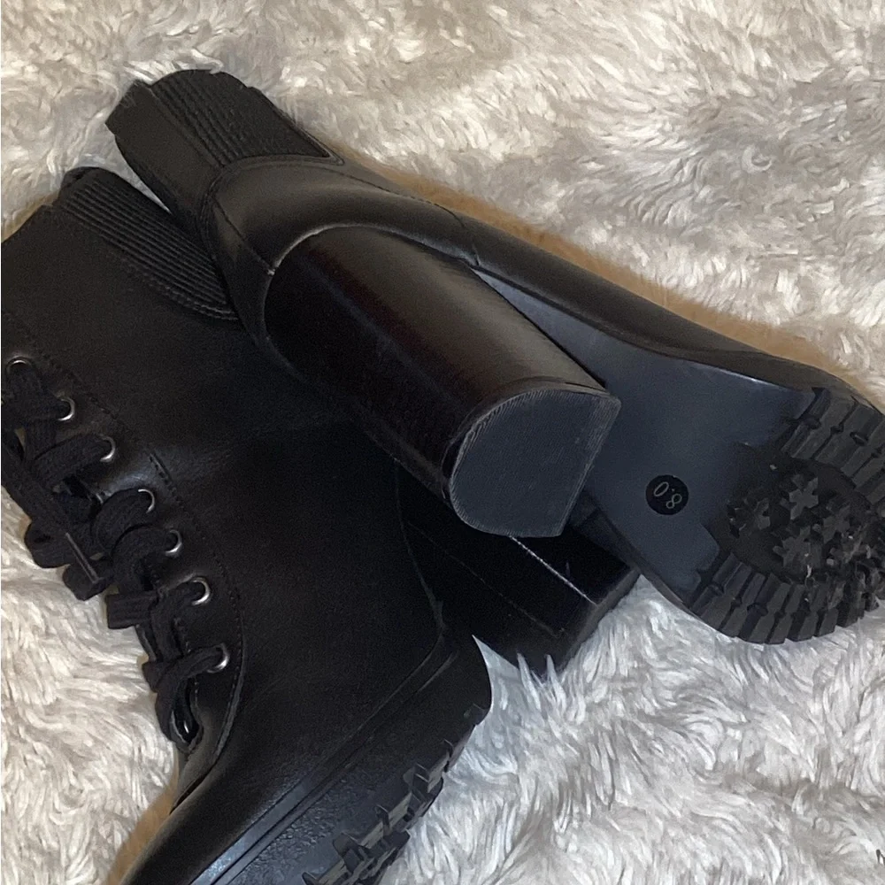 Steve Madden Black Leather High Heel Boots size 8
